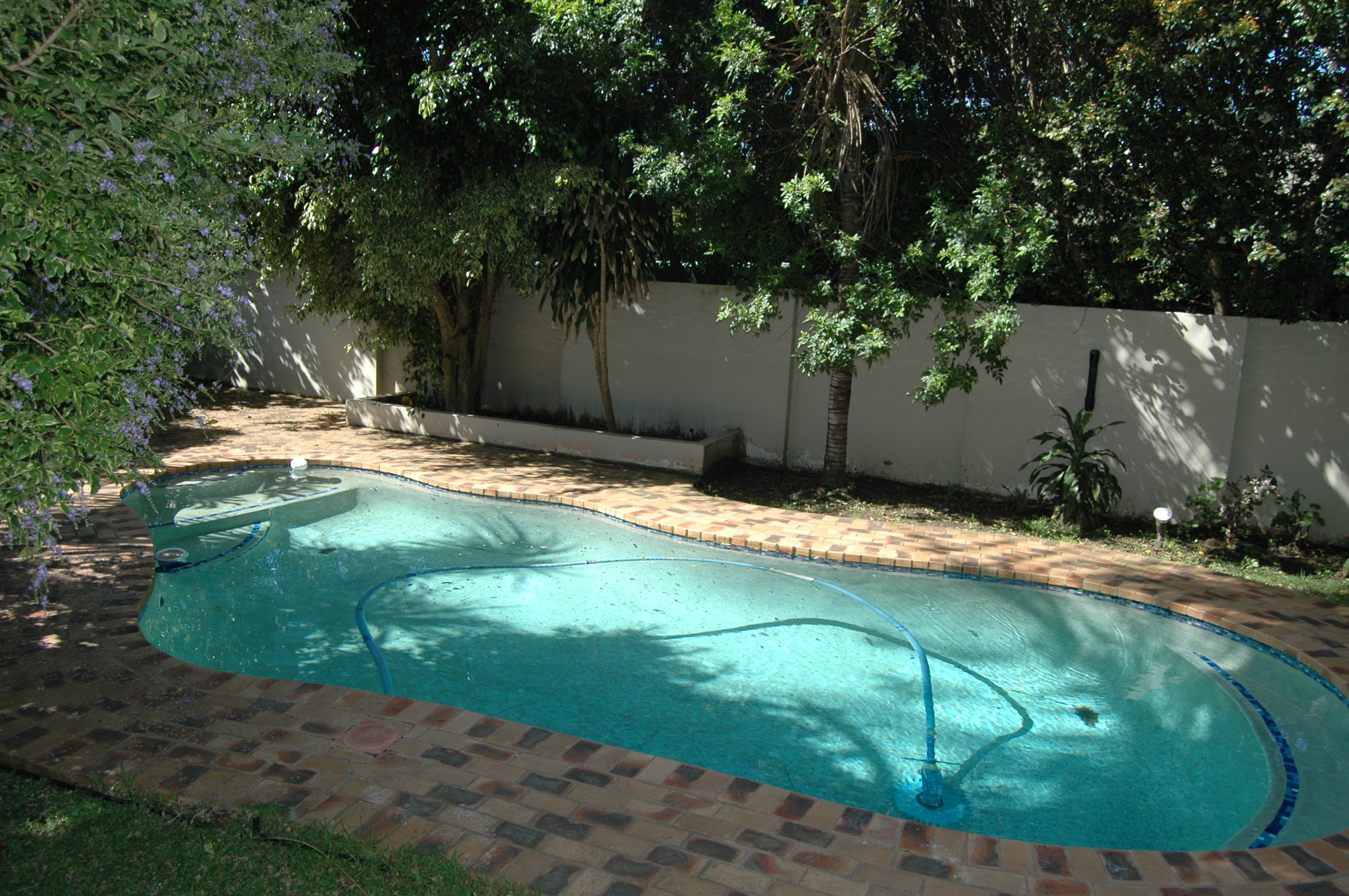 7 Rainbird Place Gonubie Guest House Central and